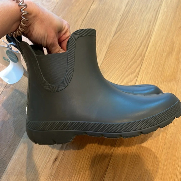 totes Women’s Rain Boots Navy Lightweight Ankle NWT Size 5 - Picture 3 of 7